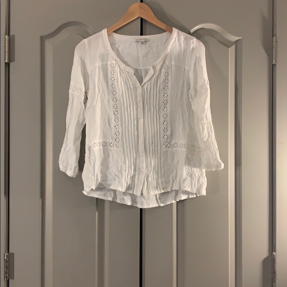 AEO white 3/4 sleeve flower cutout blouse size M